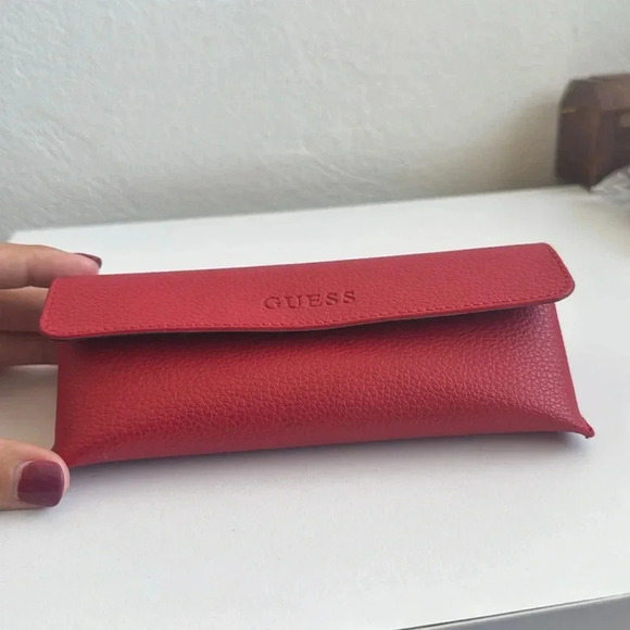 Guess Red Glasses Case – Hard Shell Eyewear Holder - Picture 3 of 5